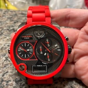 Diesel mr daddy red silicone gunmetal mens watch